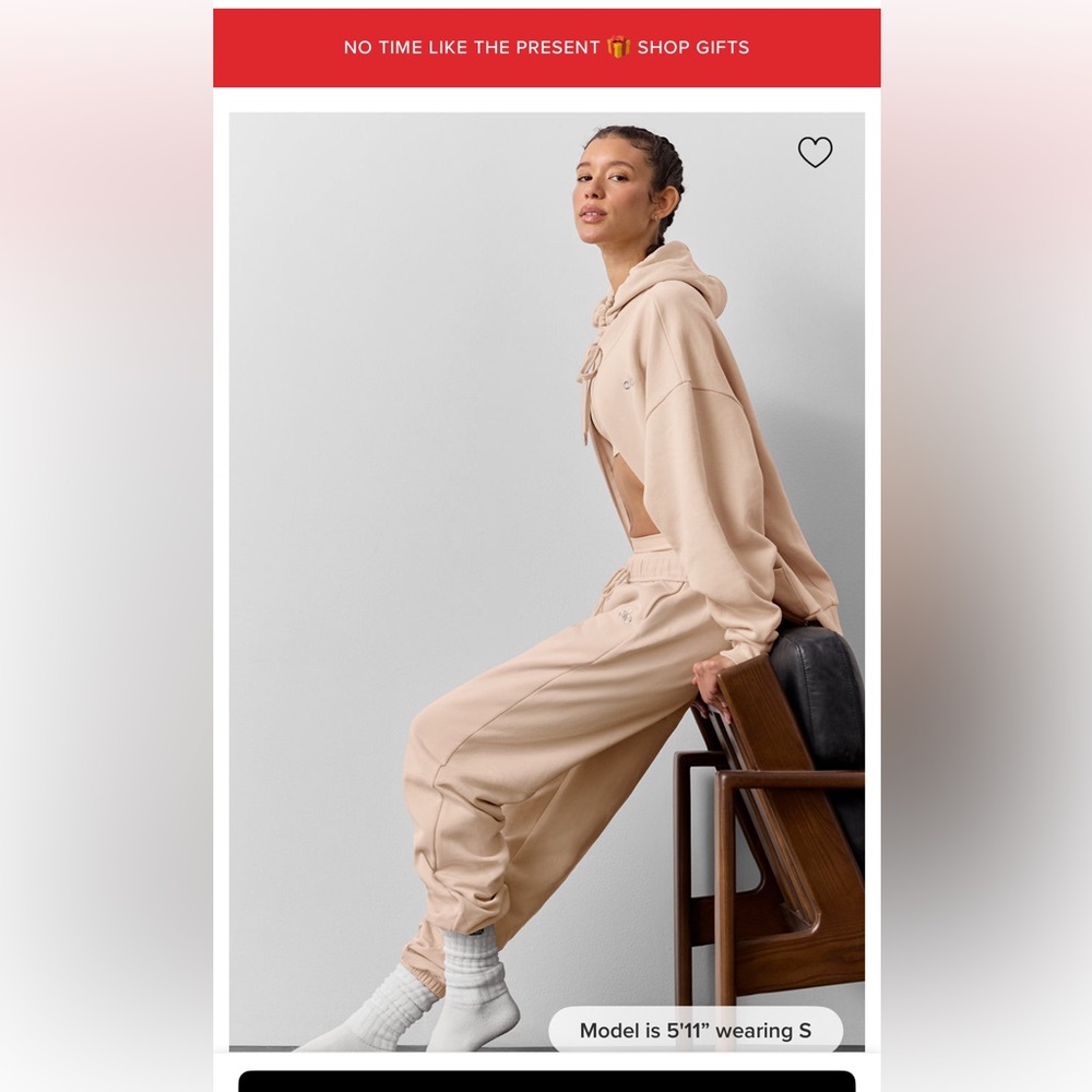 NWT ALO Accolade Macadamia Jogger Sz Medium